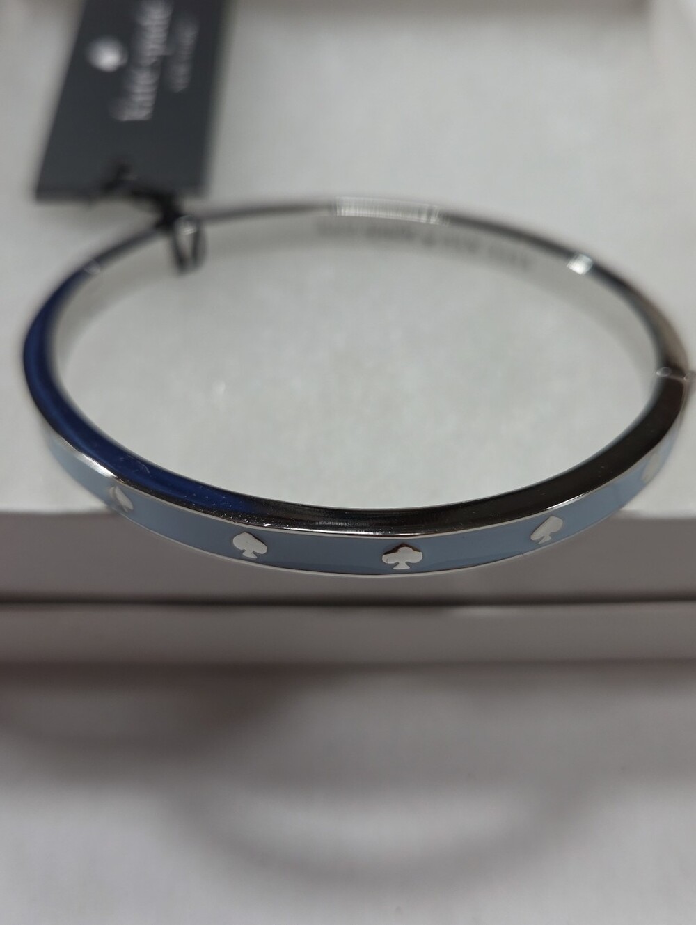 Kate Spade Celeste Blue Spot The Spade Enamel Hinged Bangle - Picture 2 of 9